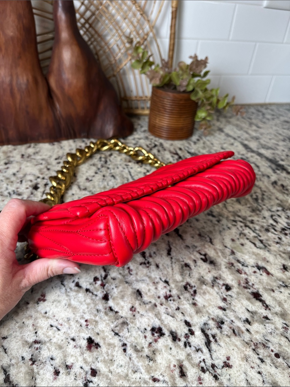 Montana West Red Quilted Shoulder Bag with Gold Chain - Picture 3 of 10